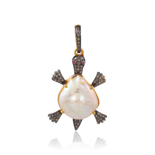 Fresh water Natural Mother of Pearl Sea Shell Pendant 925 Sterling Silver with Natural Uncut Diamond with Feather on it